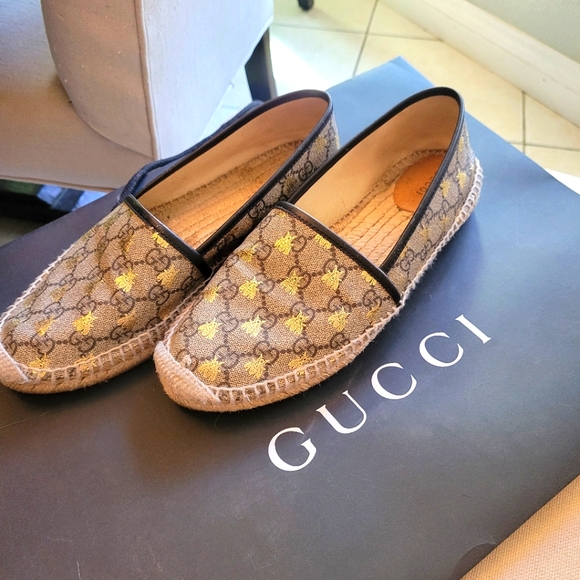 Gucci Beige and Black Espadrilles with Gold Accents, EU 41, US9/9.5 - Picture 1 of 10